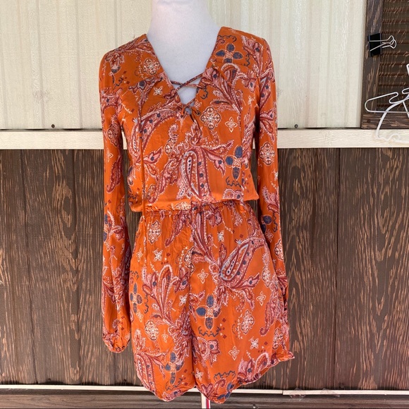 Abercrombie & Fitch Pants - Abercrombie&Fitch long sleeve romper burnt orange